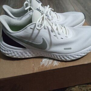 White and blue size 13 Nike